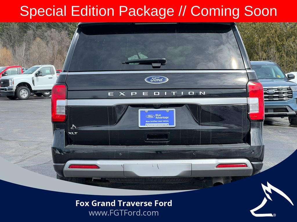 Certified 2023 Ford Expedition XLT image 4