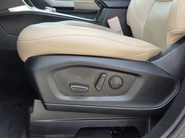 Certified 2022 Ford Explorer Limited image 13