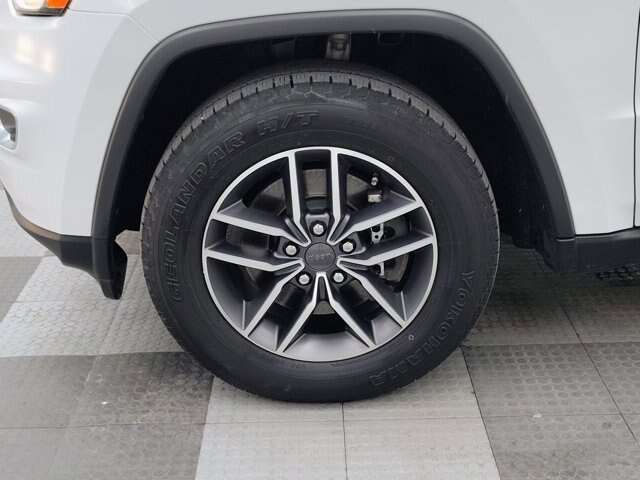 Used 2021 Jeep Grand Cherokee Limited AWD/4WD image 15