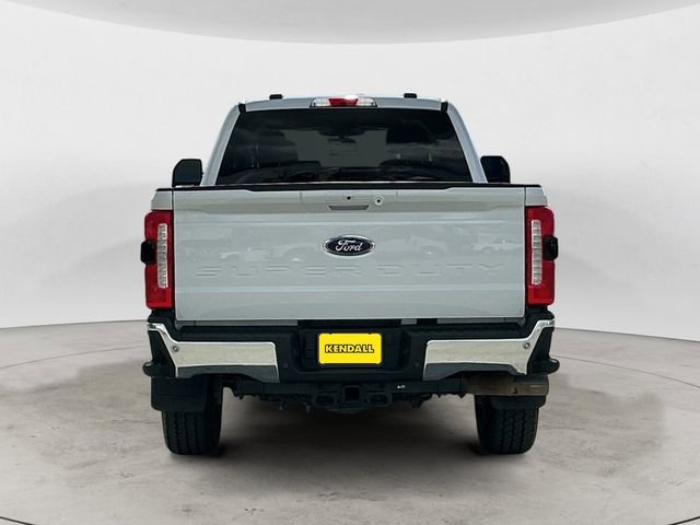Certified 2025 Ford F350 Lariat w/ FX4 Off-Road Package AWD/4WD image 4