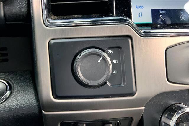 Certified 2022 Ford F450 Platinum w/ FX4 Off-Road Package image 34
