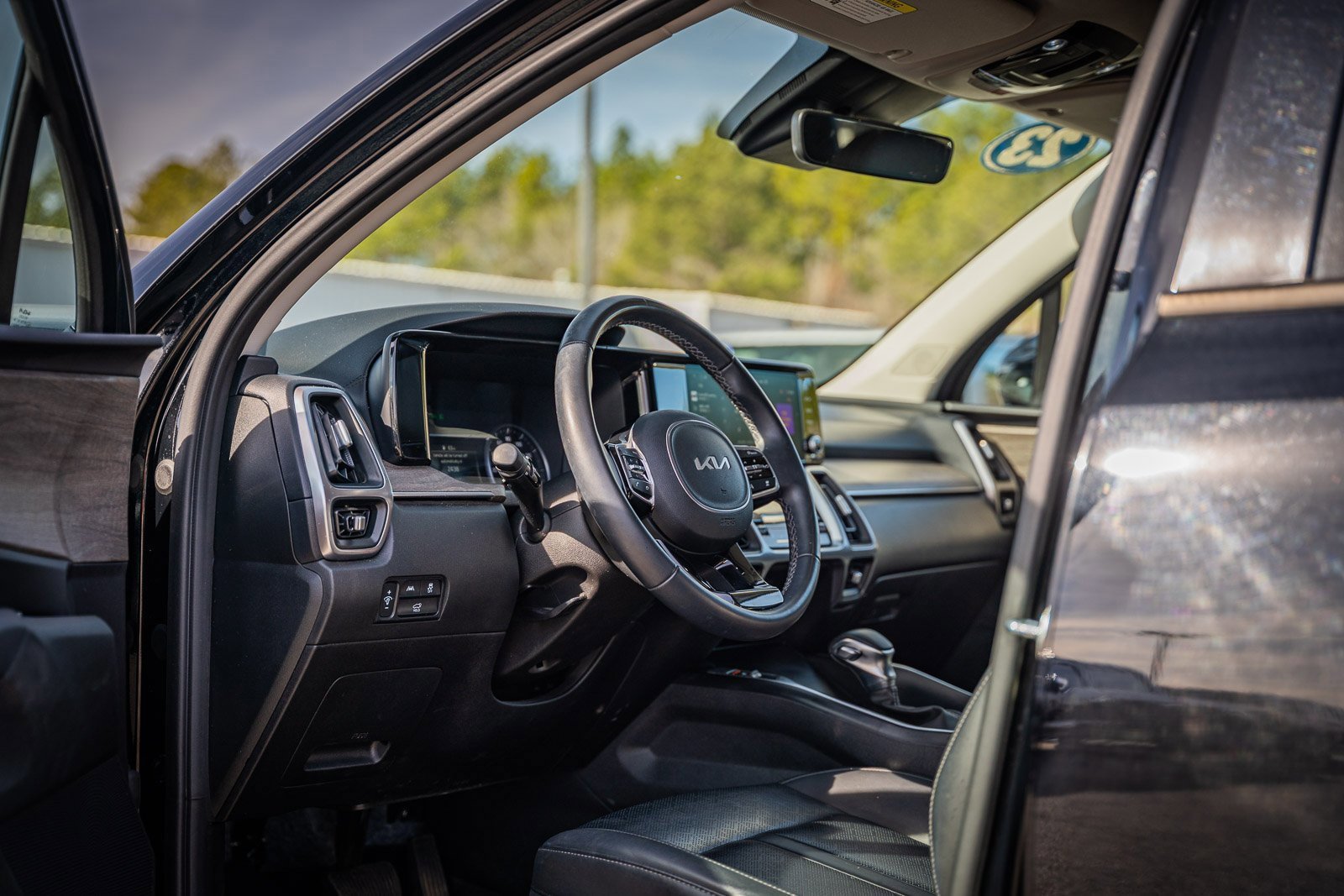 Used 2023 Kia Sorento X-Line EX image 24