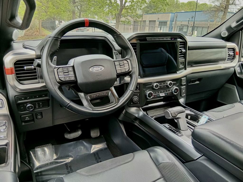 Certified 2022 Ford F150 Raptor w/ Equipment Group 801A High image 15