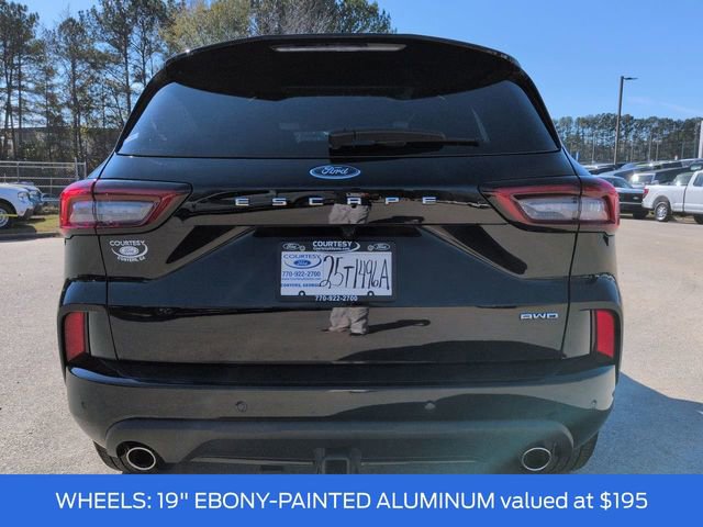 Certified 2023 Ford Escape ST-Line Elite w/ Premium Technology Package image 6