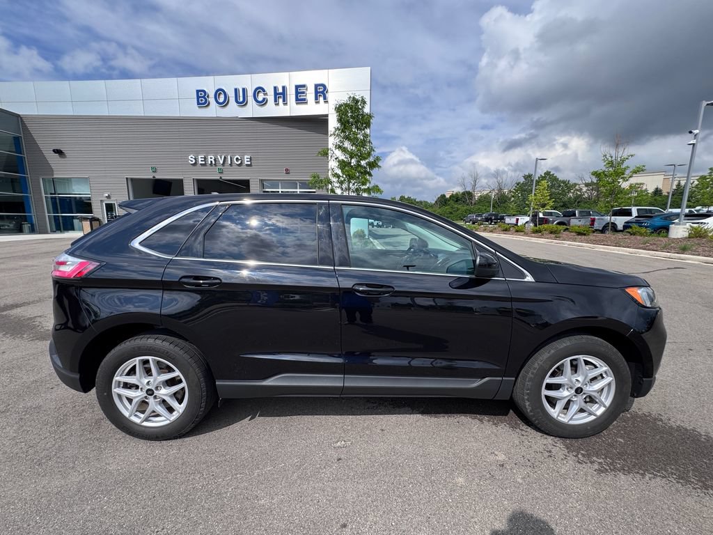 Certified 2024 Ford Edge SEL w/ Convenience Package AWD/4WD image 6