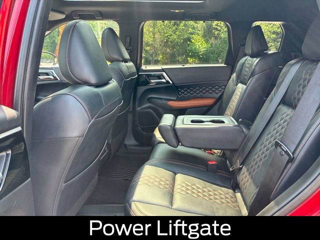 Used 2024 Mitsubishi Outlander SEL AWD/4WD image 23