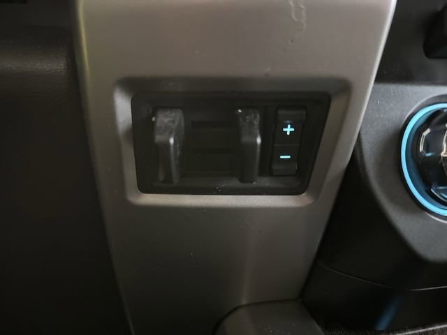 Certified 2017 Ford F250 Lariat w/ Chrome Package image 26