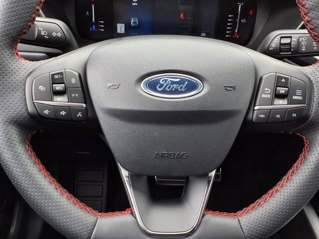 Certified 2024 Ford Escape ST-Line w/ Tech Pack #1 AWD/4WD image 16