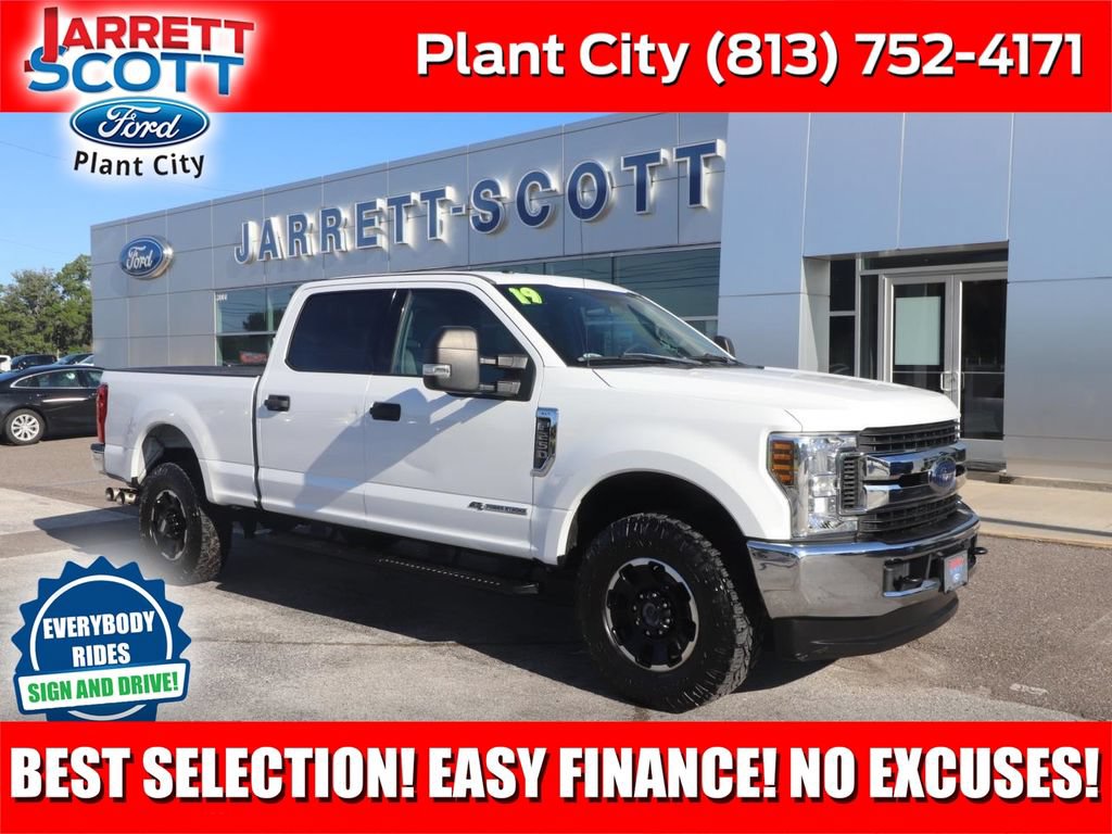 Certified 2019 Ford F250 XLT AWD/4WD image 1