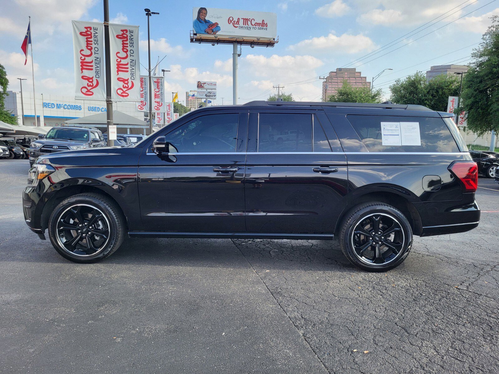 Certified 2023 Ford Expedition Max Limited RWD image 6