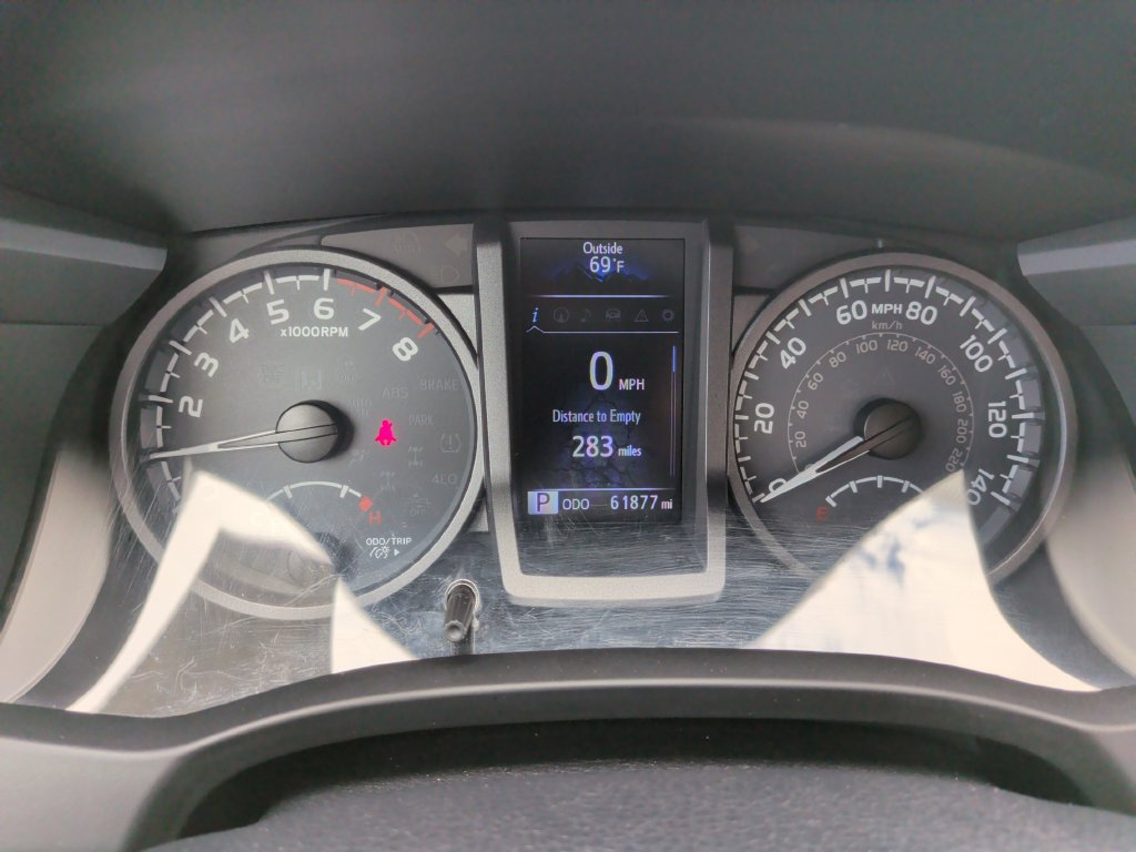 Used 2019 Toyota Tacoma TRD Sport AWD/4WD image 31