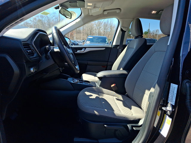 Certified 2021 Ford Escape SE w/ SE Sport Appearance Package image 19