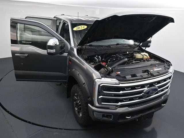 Certified 2024 Ford F250 Platinum w/ Tremor Off-Road Package AWD/4WD image 39