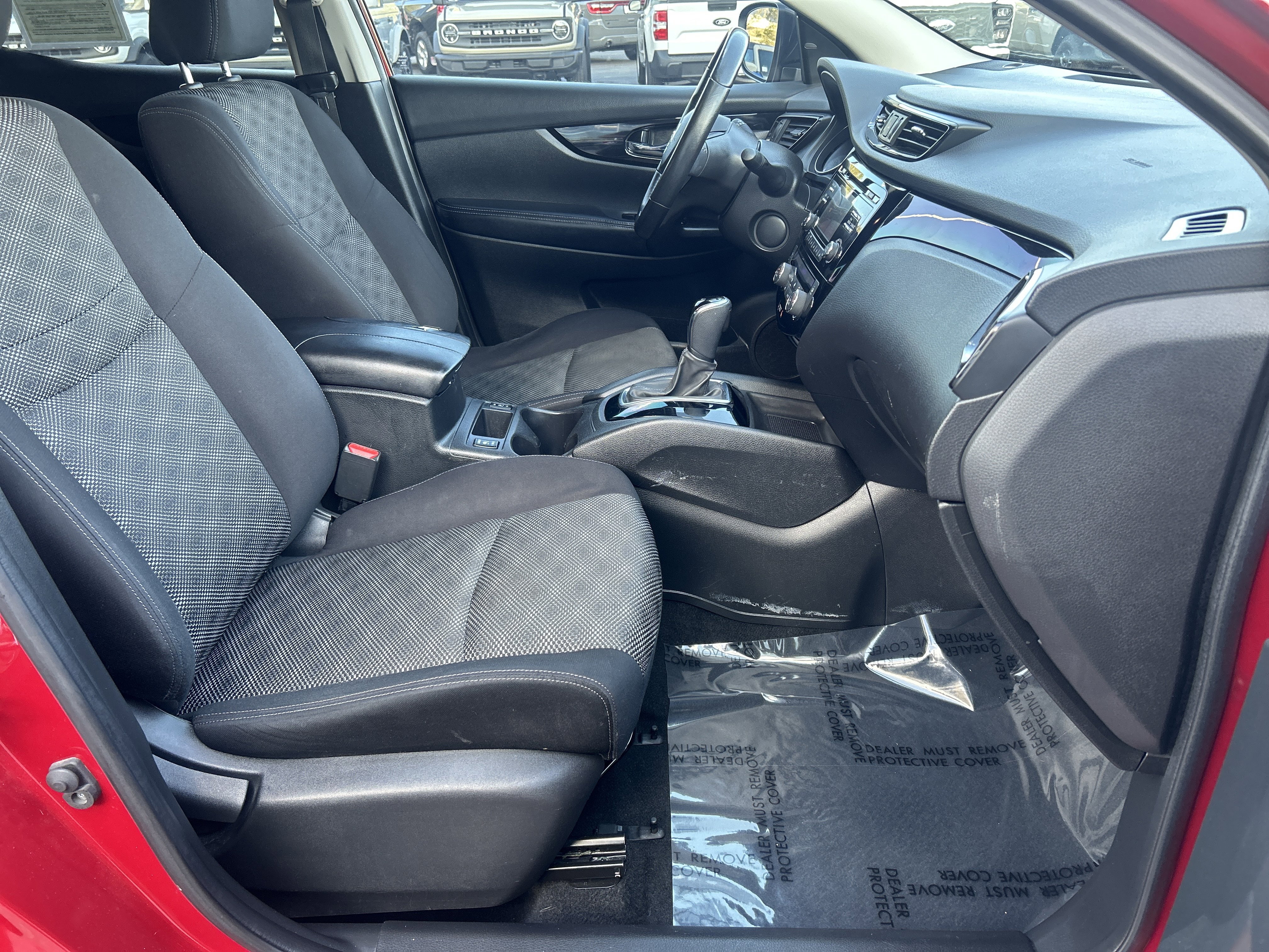 Used 2018 Nissan Rogue Sport SV w/ SV All-Weather Package image 27