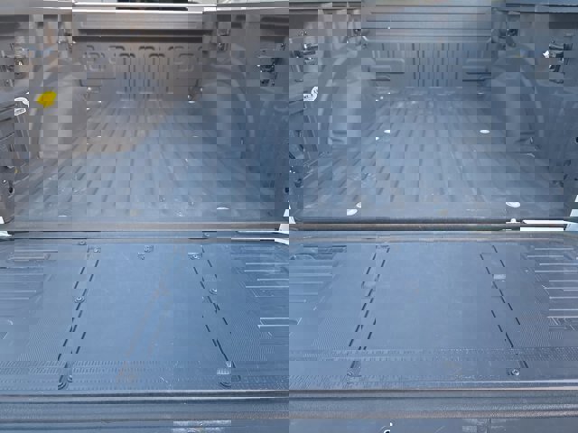 Certified 2022 Ford F150 Raptor w/ Equipment Group 801A High image 28