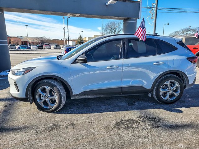 Certified 2025 Ford Escape ST-Line w/ Tech Pack #1 image 3