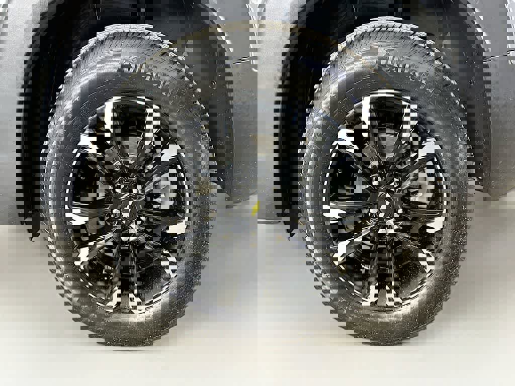 Used 2023 Chevrolet TrailBlazer LT w/ Convenience Package image 8