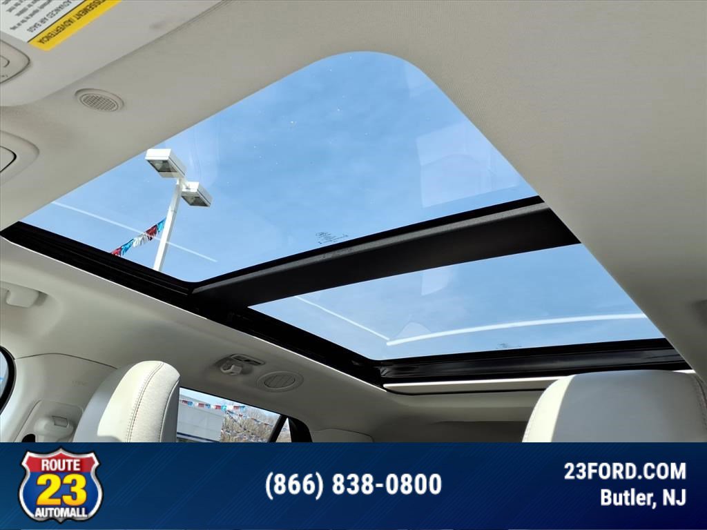 Certified 2025 Ford Explorer Active w/ Active Comfort Package AWD/4WD image 25