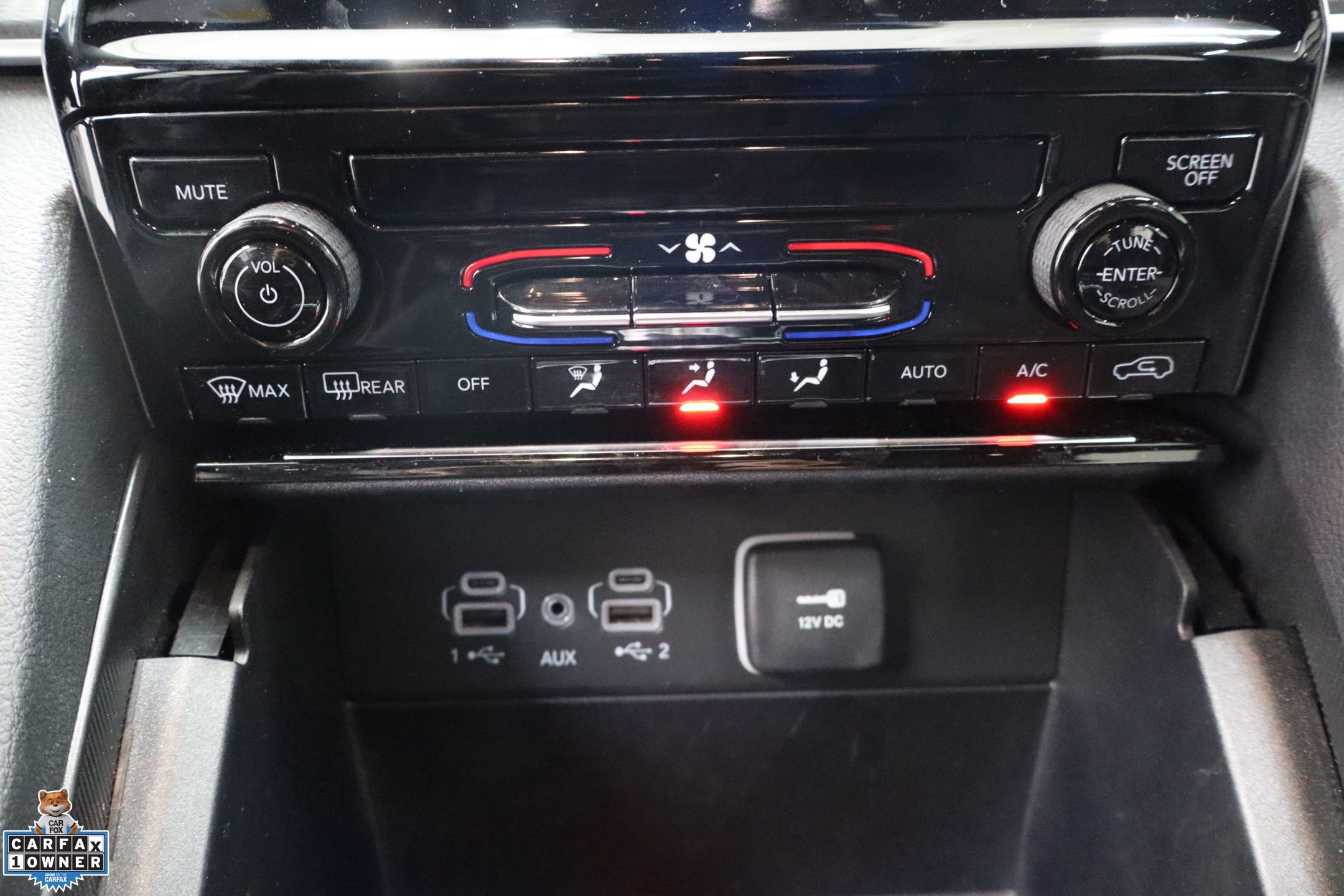Used 2025 Jeep Grand Cherokee L Laredo RWD image 20