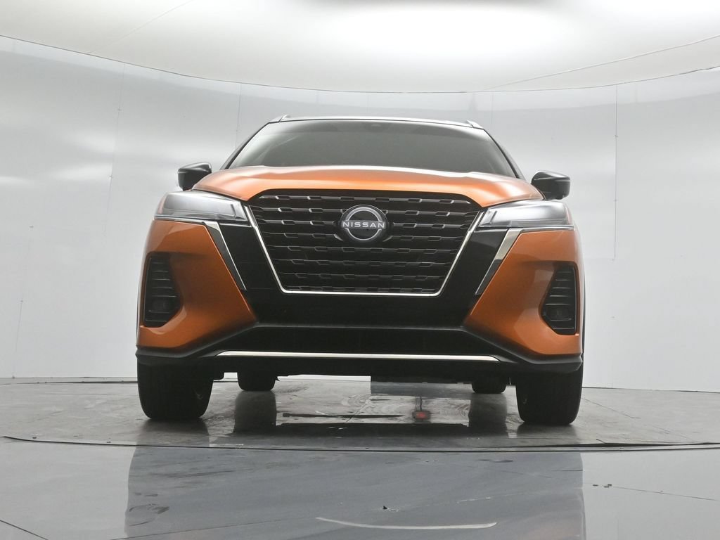Used 2023 Nissan Kicks SR FWD image 44