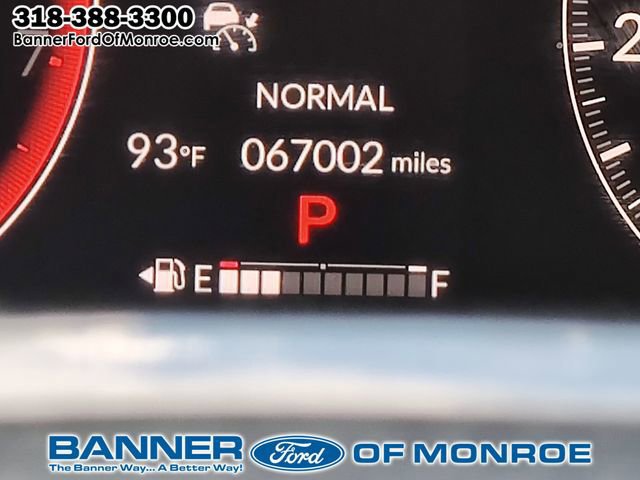 Used 2023 Honda Pilot Touring image 32