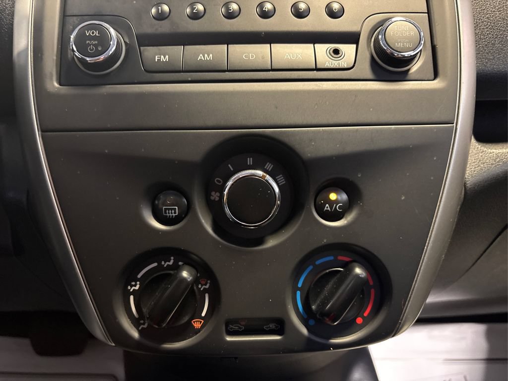 Used 2018 Nissan Versa Note S FWD image 31