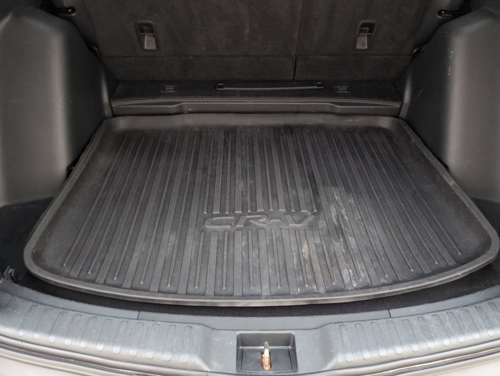 Used 2018 Honda CR-V LX image 28
