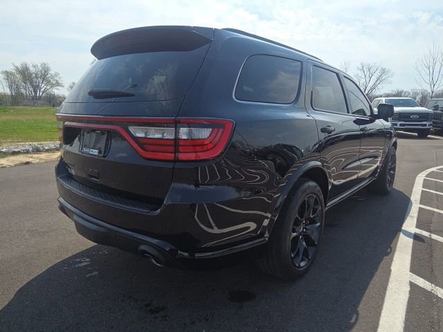 Used 2024 Dodge Durango R/T w/ Tow 'N Go Package AWD/4WD image 4
