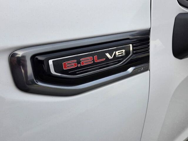 Used 2025 GMC Sierra 1500 AT4 AWD/4WD image 18