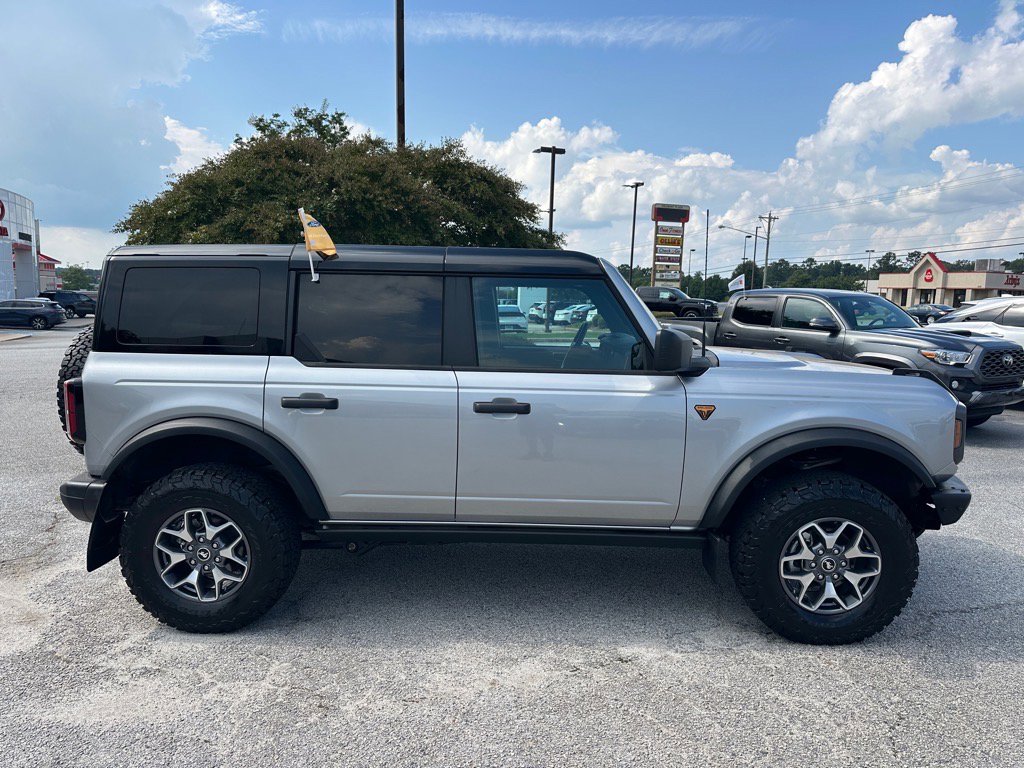 Certified 2024 Ford Bronco Badlands image 2