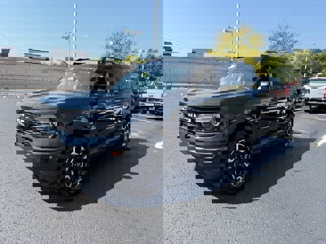 Certified 2023 Ford Bronco Sport Outer Banks w/ Tech Package image 3