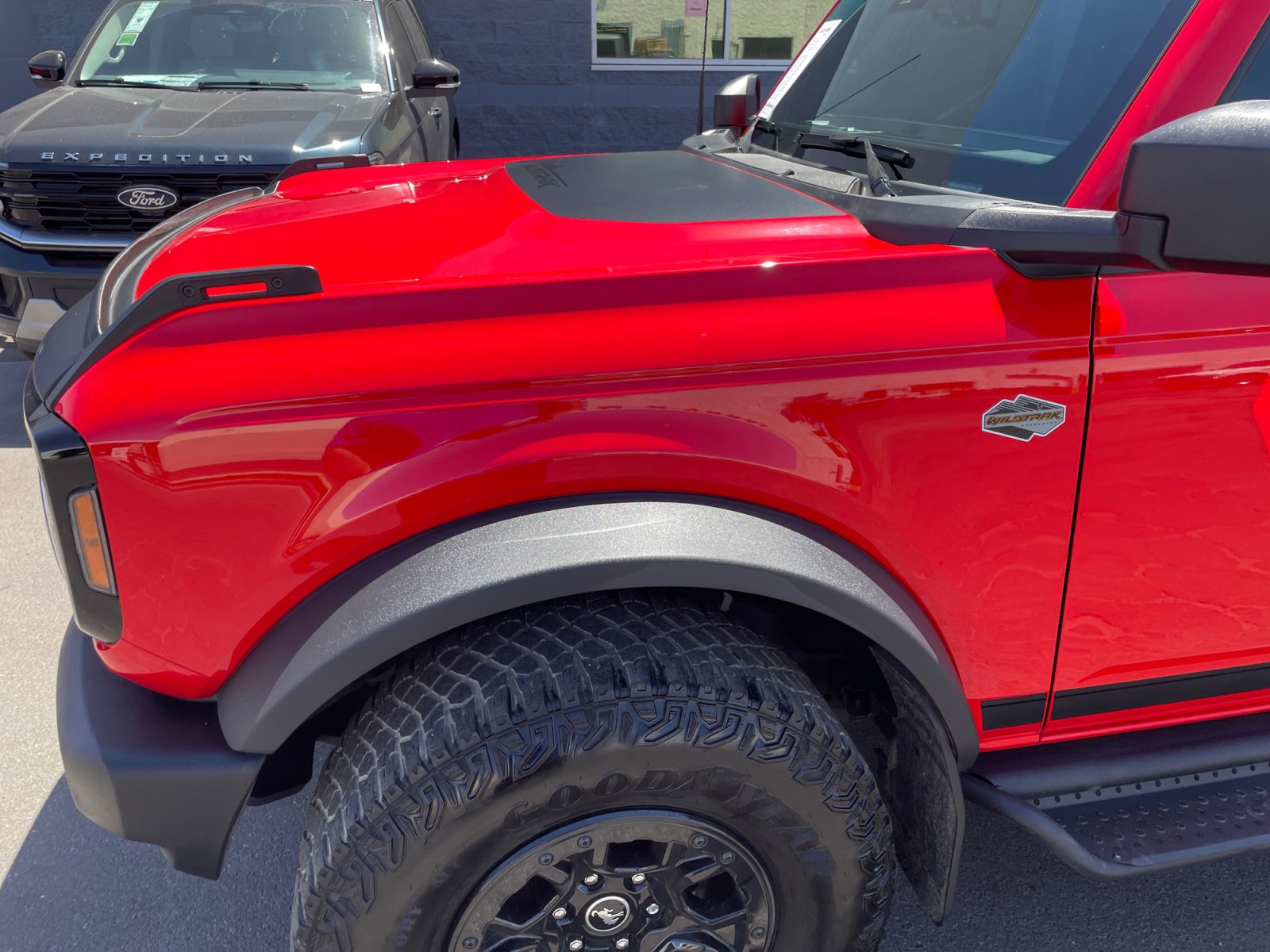 Certified 2022 Ford Bronco Wildtrak AWD/4WD image 10