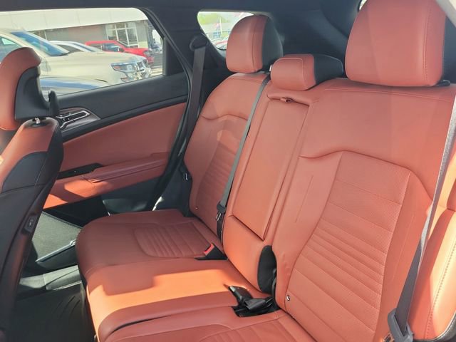 Used 2023 Kia Sportage SX image 8