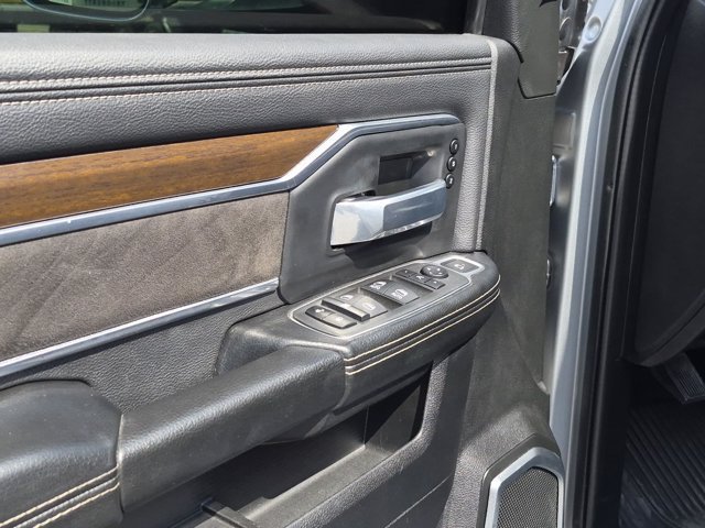 Used 2022 RAM 2500 Laramie AWD/4WD image 14