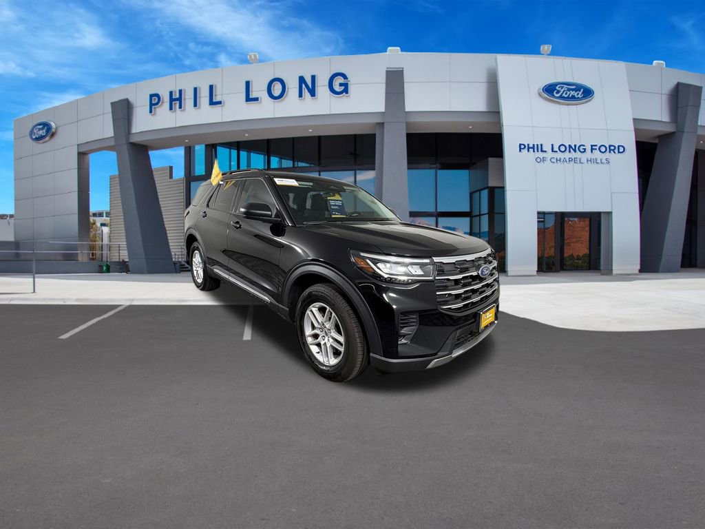 Certified 2025 Ford Explorer Active AWD/4WD image 7
