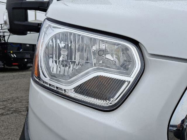 Certified 2021 Ford Transit 250 Medium Roof w/ Interior Upgrade Package image 9