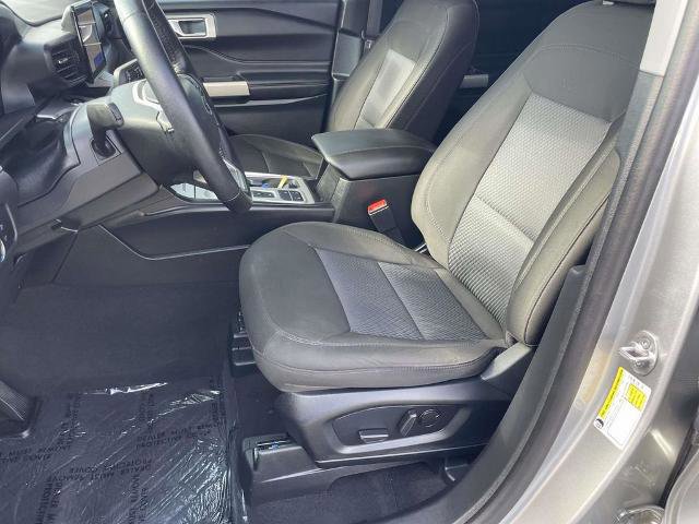 Certified 2023 Ford Explorer XLT image 17
