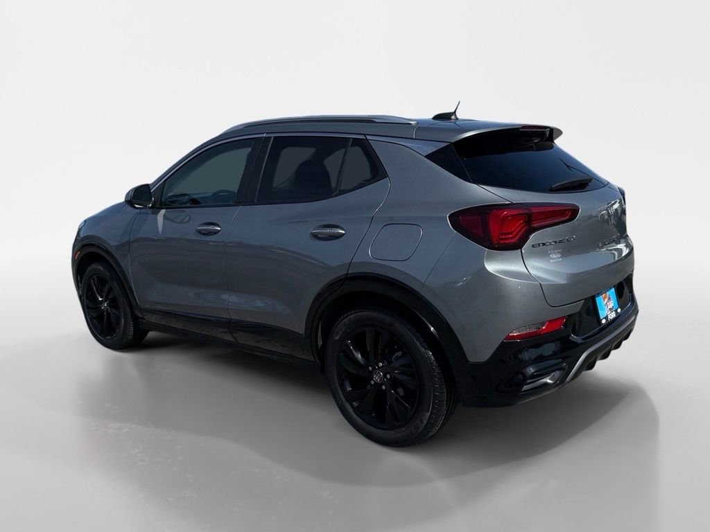 Used 2024 Buick Encore GX Sport Touring image 5
