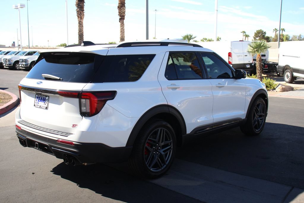 Certified 2025 Ford Explorer ST w/ Sun And Sound Package AWD/4WD image 8
