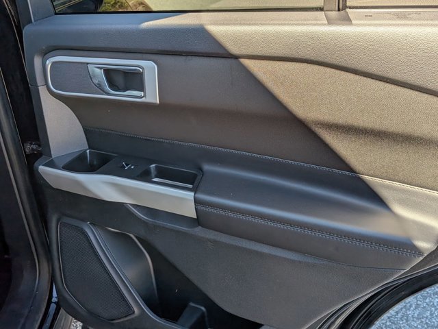 Certified 2020 Ford Explorer XLT image 33