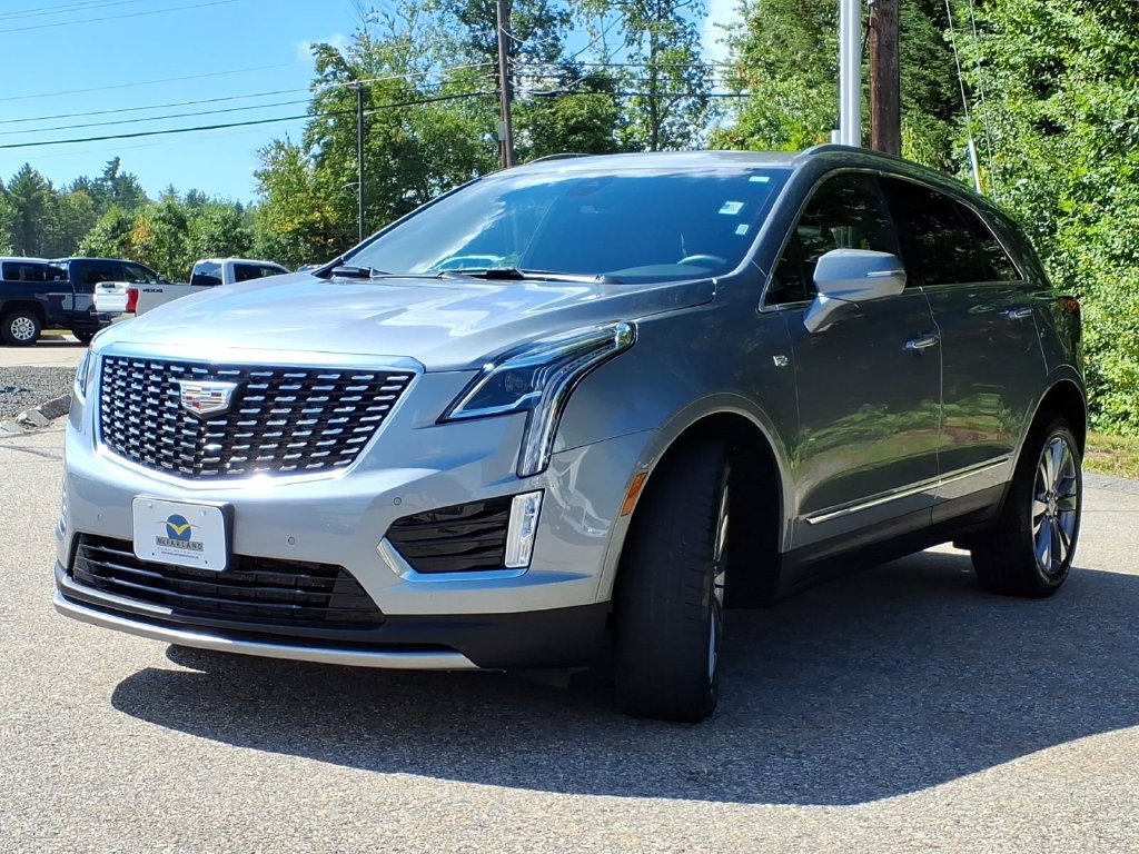 Used 2025 Cadillac XT5 Premium Luxury AWD/4WD image 7