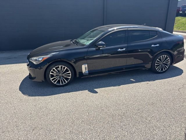 Used 2018 Kia Stinger Premium AWD/4WD image 3