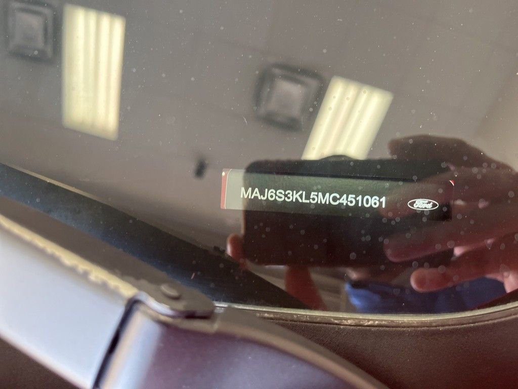 Certified 2021 Ford EcoSport Titanium image 6