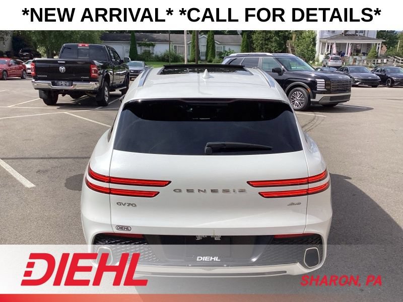 Used 2022 Genesis GV70 2.5T w/ Advanced Package AWD/4WD image 8