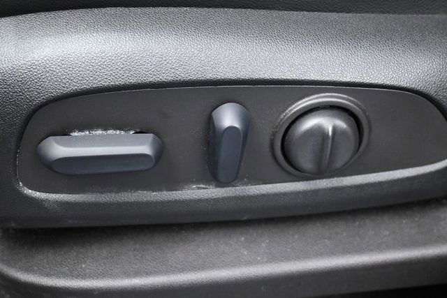 Used 2022 Chevrolet Equinox RS w/ LPO, Floor Liner Package FWD image 12