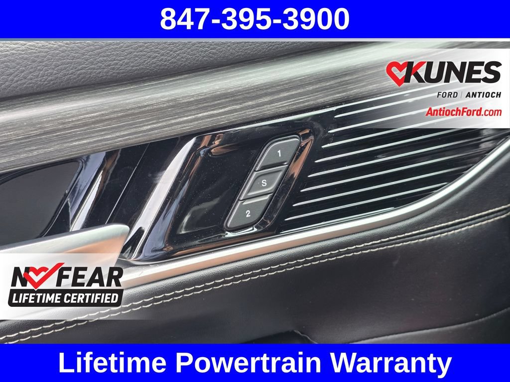 Used 2024 Jeep Wagoneer Series II w/ Flexible Seating Group AWD/4WD image 41