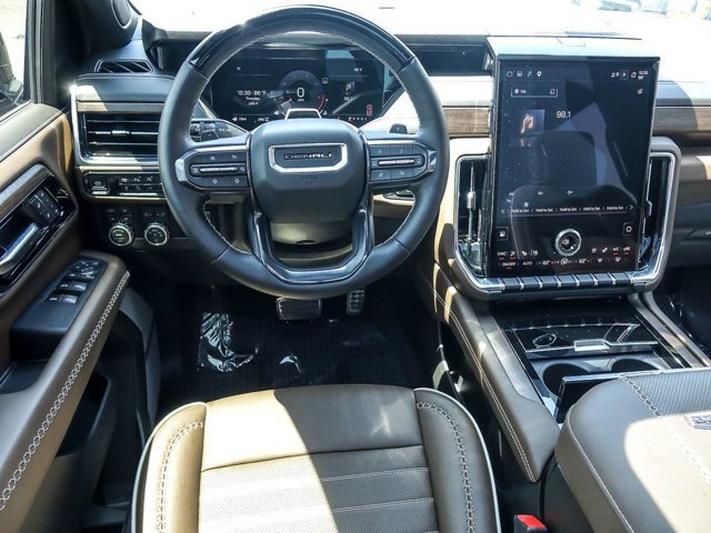 Used 2026 GMC Yukon Denali Ultimate AWD/4WD image 21