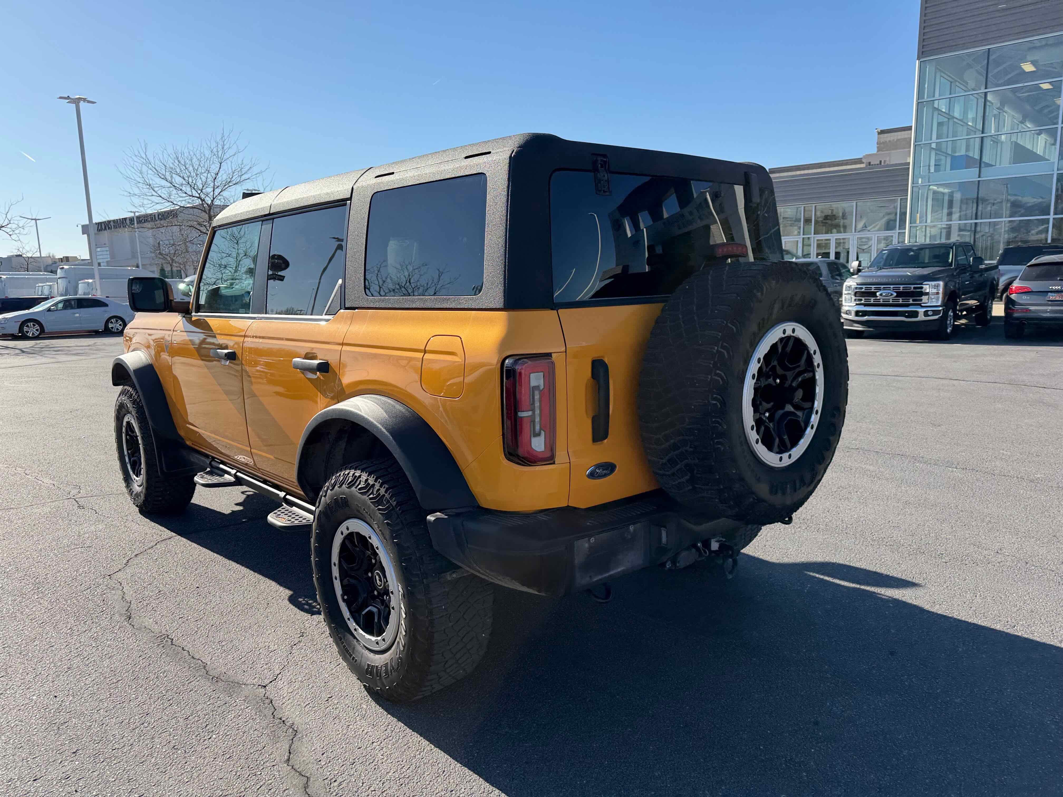 Certified 2022 Ford Bronco Badlands w/ Sasquatch Package image 5