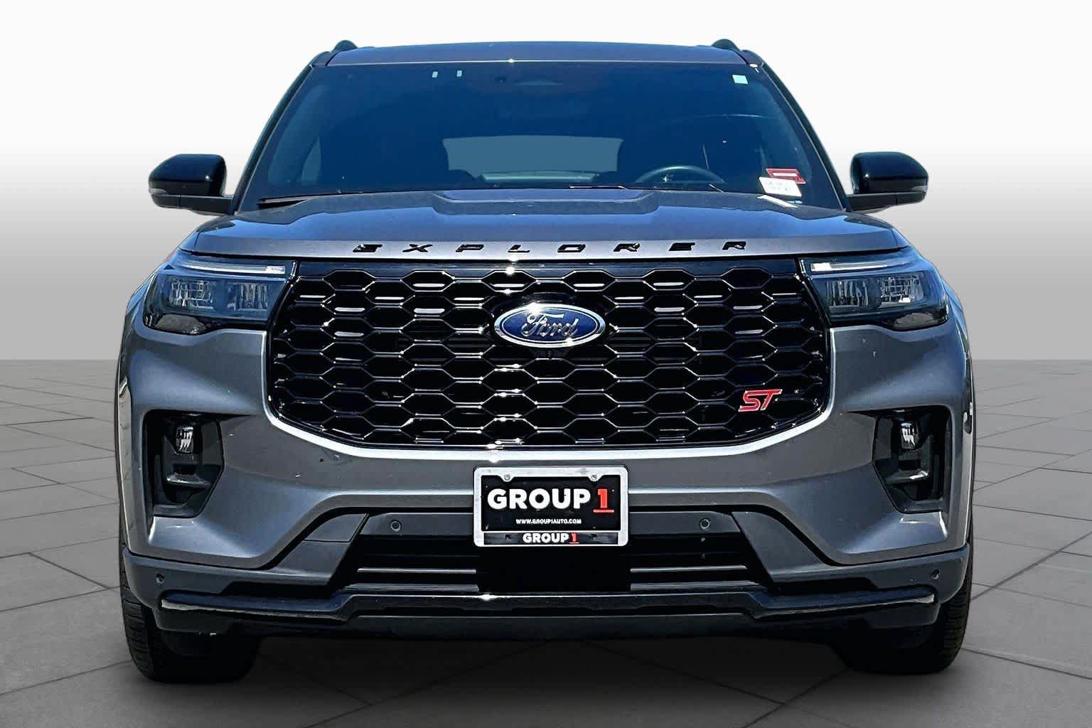 Certified 2025 Ford Explorer ST w/ Sun And Sound Package AWD/4WD image 4
