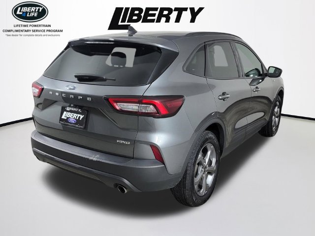 Certified 2025 Ford Escape ST-Line Select AWD/4WD image 4